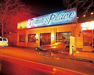 《十字军之王3》新DLC朋友与敌人发售 售价28元